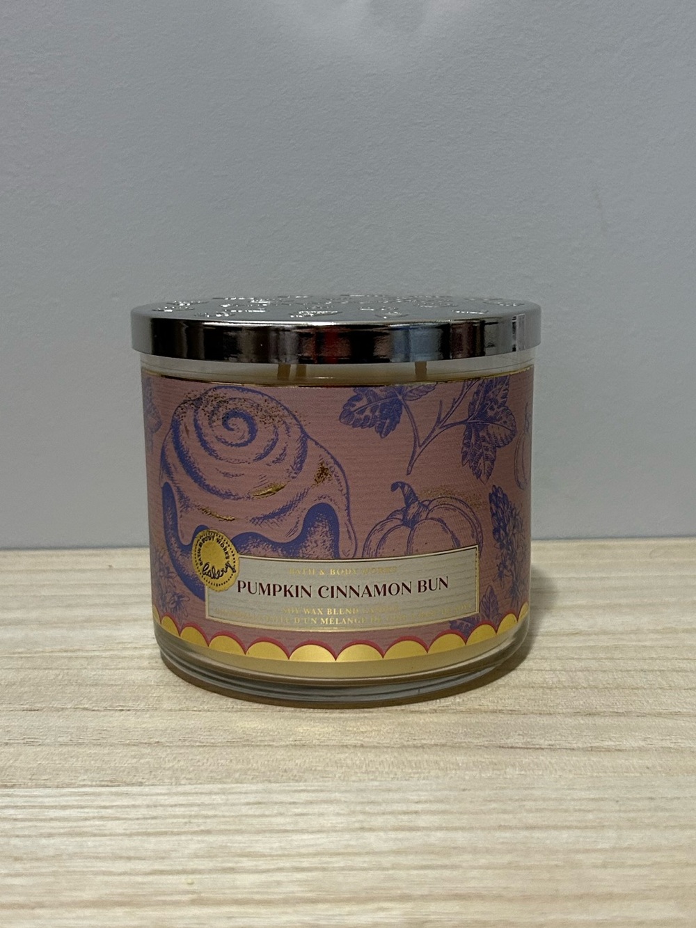 NEW Bath & Body Works Pumpkin Cinnamon Bun Scented Candle